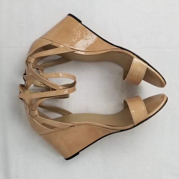 Stuart Weitzman Strappy Sandals Wedge size 8.5 M - Picture 7 of 10